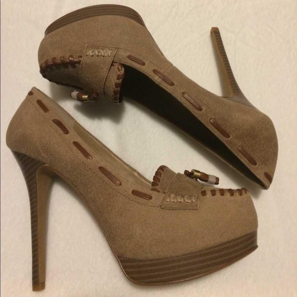 Jessica Simpson Ireena